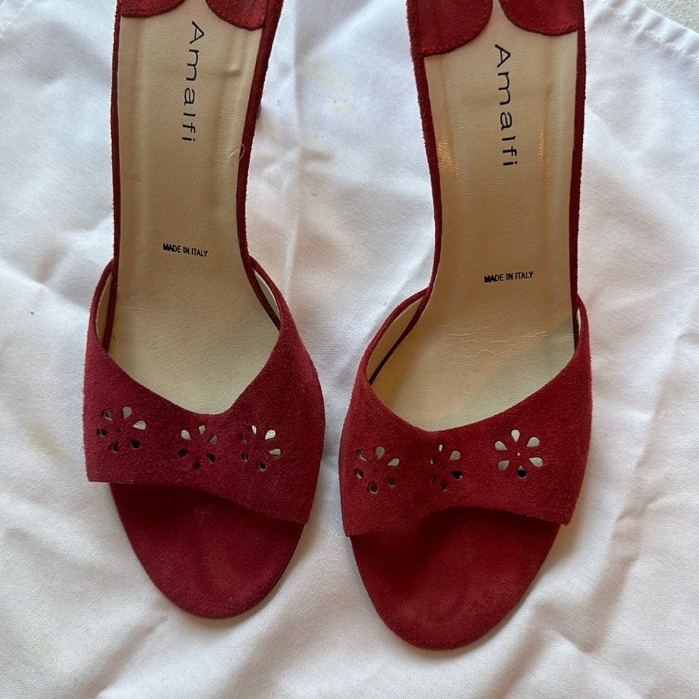 Red designer sandals, size 9, never worn, 3.5 inch heels
